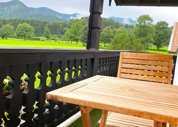 Grosszuegige Am Tegernsee Mit Suedbalkon Und Wallbergblick شقة