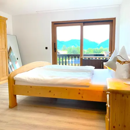 Apartment Großzügige Am Tegernsee Mit Südbalkon Und Wallbergblick *